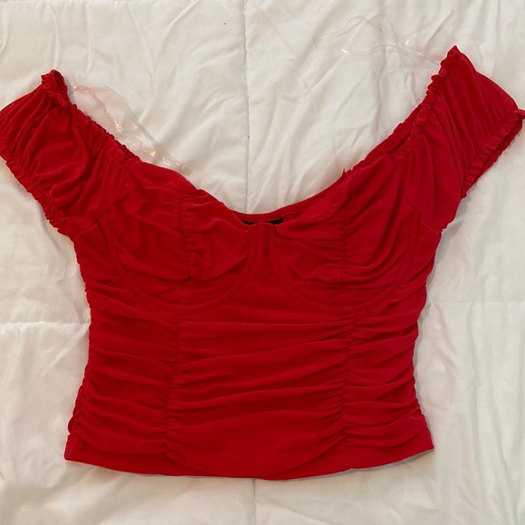 Cute Red Top - Picture 1 of 7